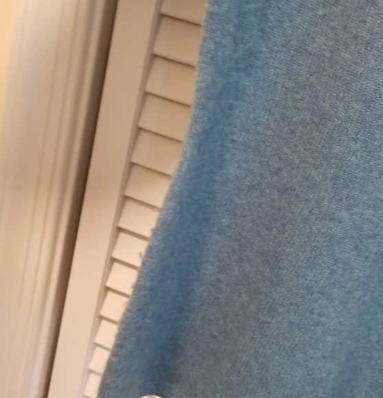 Ellen Tracy Cashmere Sweater, Crew Neck, medium - Picture 6 of 6